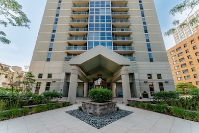 1660 N Prospect Ave #2708