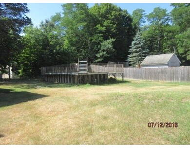 14 Grove St, Merrimac, MA 01860 - photo 4