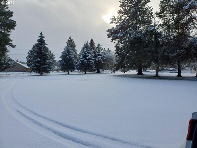 unlisted-address, Bend, OR 97702 - photo 3