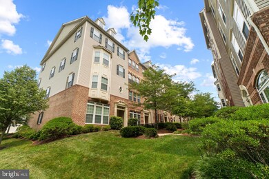 7546B Stoney Run Dr, Hanover, MD 21076 - photo 2