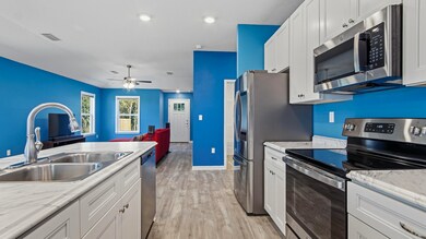 1249 Martin Rd, Defuniak Springs, FL 32433 - photo 4