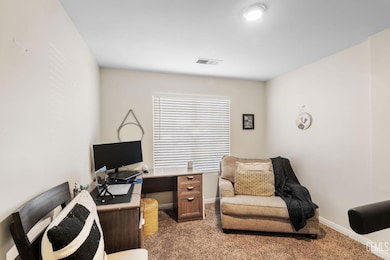 5510 Lombardy Ct, Bakersfield, CA 93308 - photo 6