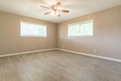 19124 County Road 520a, Brazoria, TX 77422 - photo 7