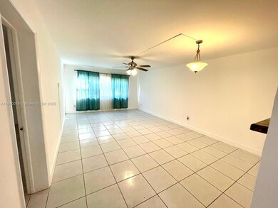 1540 NE 191st St unit 102, Miami, FL 33179 - photo 7