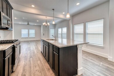 1407 Avocado Ln, Gainesville, TX 76240 - photo 4