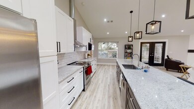 Lot's of Counter Space