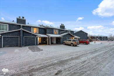 05-Front Exterior_IMG_7628_SSW