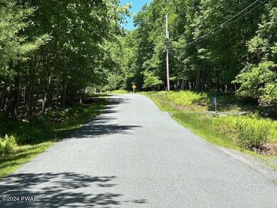 0 Locust Dr, Dingman Township, PA 18337 - photo 2