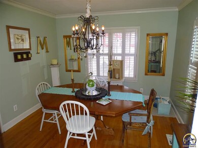 1830 SW Pembroke Ln, Topeka, KS 66604 - photo 7