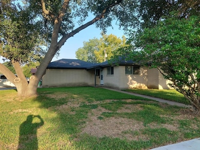 1401 Glenmore Dr, Pasadena, TX 77503 - photo 2