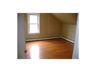 25 Arthur St, Warwick, RI 02888 - photo 2
