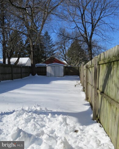 19 Hewett Rd, Wyncote, PA 19095 - photo 7