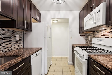 3874 Lyndhurst Dr unit 103, Fairfax, VA 22031 - photo 7