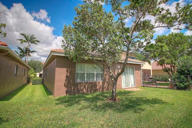 1246 Rosegate Blvd, Riviera Beach, FL 33404 - photo 7