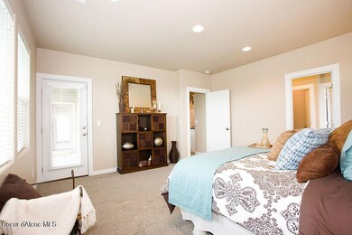 6Snowbrush-Master-Bed-31