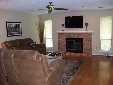 4206 W Mockingbird Ln, Rogers, AR 72756 - photo 2