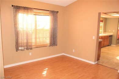 3209 Shallow Point Cir unit na, Las Vegas, NV 89117 - photo 6