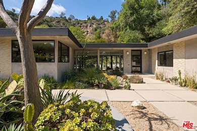 9991 Liebe Dr, Beverly Hills, CA 90210 - photo 3