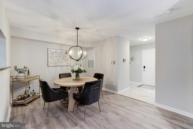 2217 Lovedale Ln unit 208A, Reston, VA 20191 - photo 6