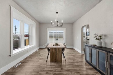 411 8th Ave SW, Cedar Rapids, IA 52404 - photo 5