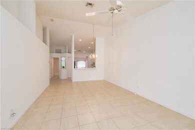 5441 Whitten Dr unit 108, Naples, FL 34104 - photo 4