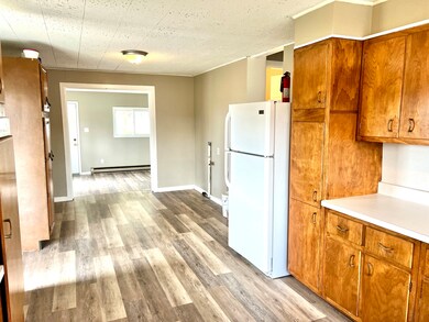 252 Coovert St, Columbus, IN 47201 - photo 6