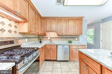 7201 Fort Hunt Rd, Alexandria, VA 22307 - photo 2