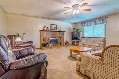 308 Ross Ave, Denison, TX 75020 - photo 4