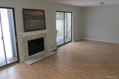 6362 Richard Run unit 38, West Bloomfield, MI 48322 - photo 2