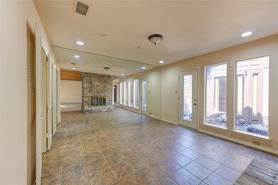 7706 Green Lawn Dr, Houston, TX 77088 - photo 6