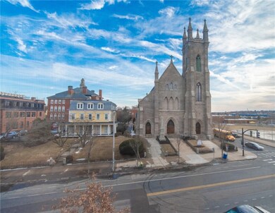 545 Broadway unit 3, Providence, RI 02909 - photo 3