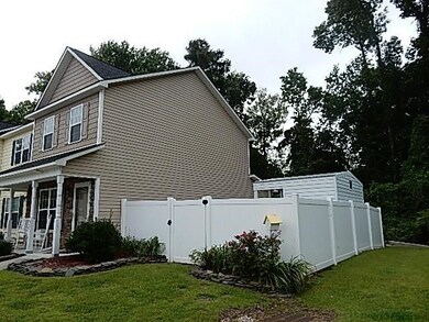 407 Doris Place Dr, Jacksonville, NC 28540 - photo 6