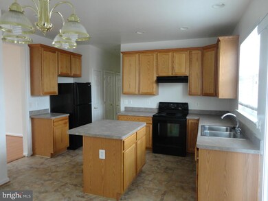 4148 Chatham Dr, King George, VA 22485 - photo 5