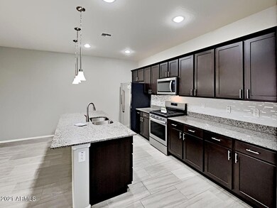 butte kitchen 2