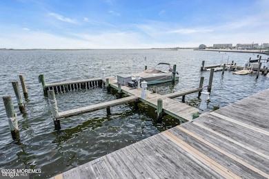 7 A BOAT SLIP