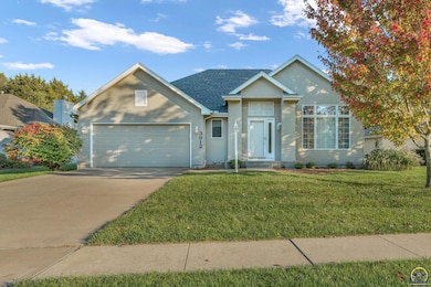 3912 SW Stonybrook Dr, Topeka, KS 66610 - photo 2