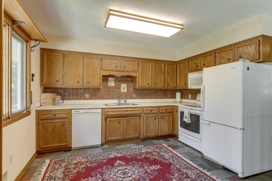 The stylish and functional kitchen you've been loo