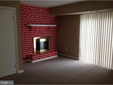 115 La Cascata, Clementon, NJ 08021 - photo 2