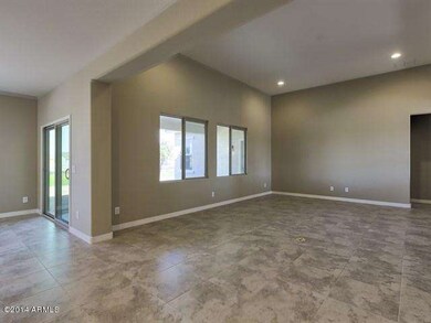 005_Family Room III
