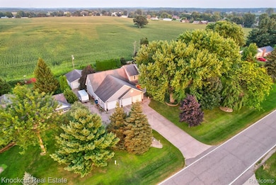 8879 Fulmer Rd, Millington, MI 48746 - photo 3