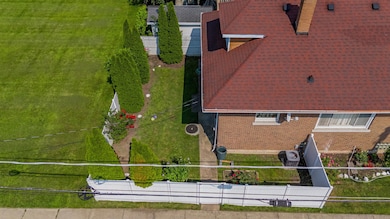 7546 W Hanover St, Summit Argo, IL 60501 - photo 4