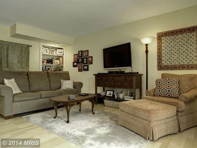 7847 Enola St unit 7847, McLean, VA 22102 - photo 5