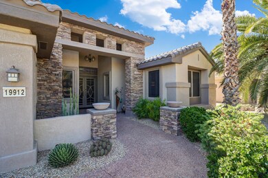 19912 N Half Moon Dr, Surprise, AZ 85374 - photo 4