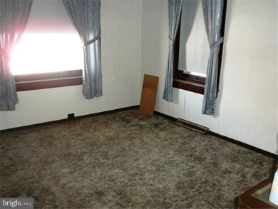 624 N Reading Ave, New Berlinville, PA 19545 - photo 4