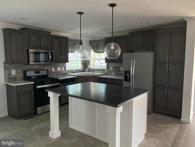 175 Wooded Dr, Doylestown, PA 18901 - photo 3