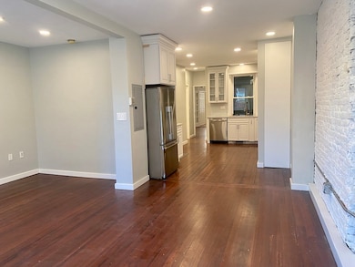 15 Charter St unit 15, Boston, MA 02113 - photo 3