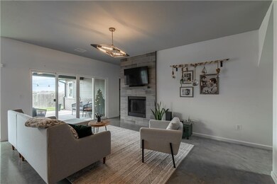 2413 NW 172nd Cir, Edmond, OK 73012 - photo 4