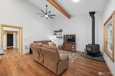 7533 Canyon View Dr, Deming, WA 98244 - photo 5