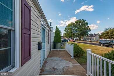 8225 Cornwall Rd, Dundalk, MD 21222 - photo 5