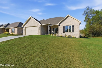 43 Island Oak, Hattiesburg, MS 39402 - photo 2